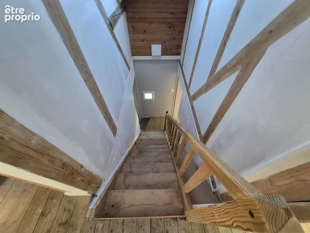 Spécial Investisseurs À vendre   Troyes maison, superficie 73,50m2, 4 chambres,  jardin 342m2, dépendances - photo 6