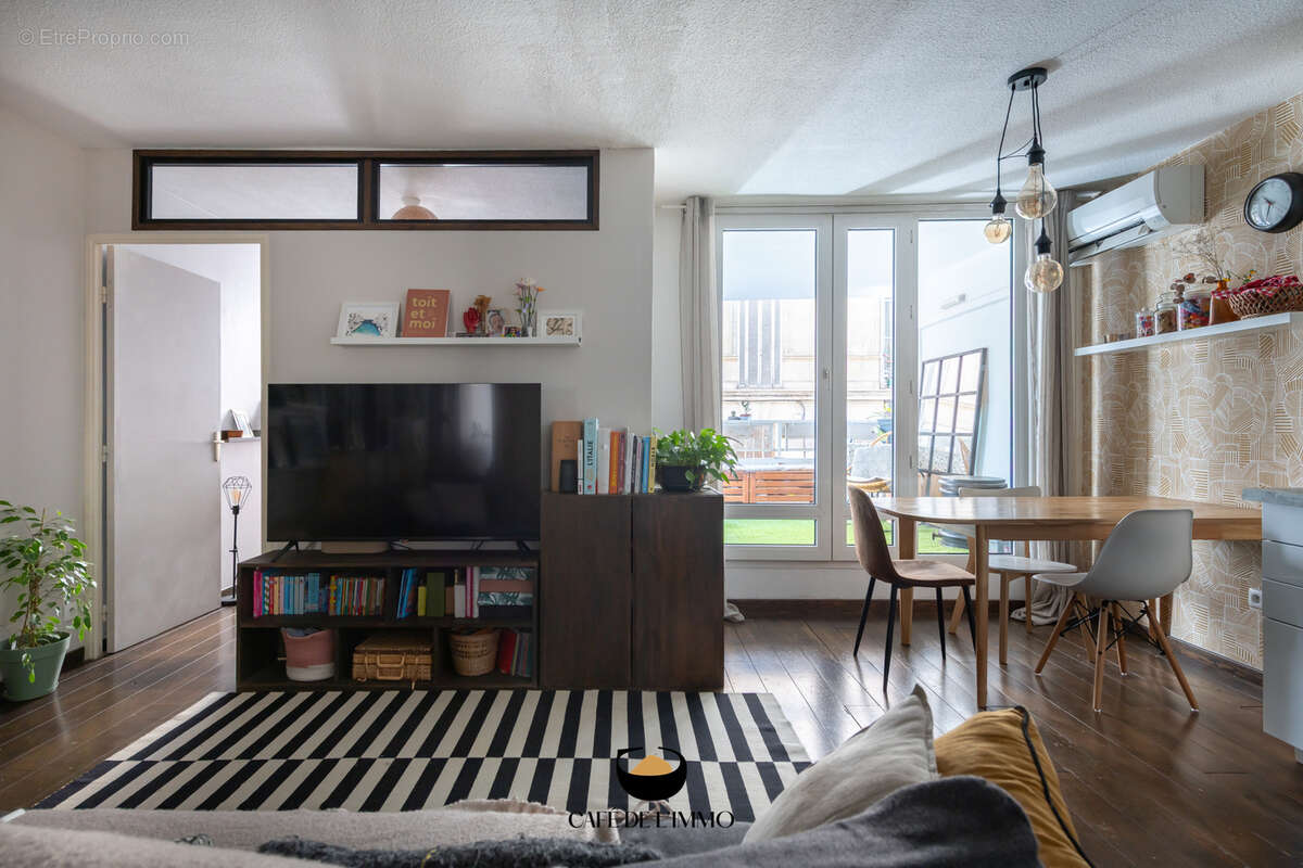 Appartement à MARSEILLE-6E
