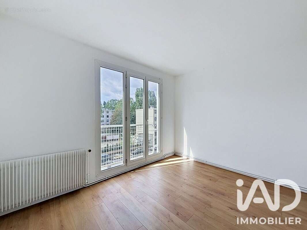 Photo 9 - Appartement à CLICHY-SOUS-BOIS