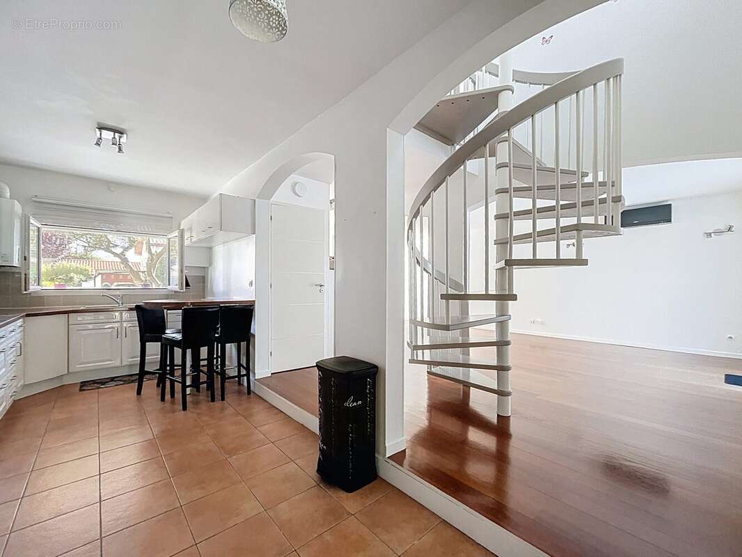 Maison à QUINT-FONSEGRIVES