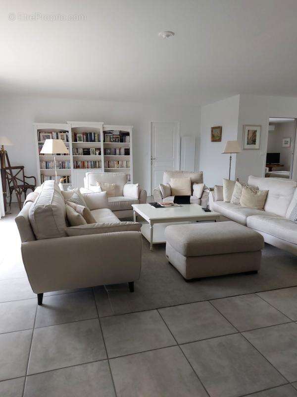 Maison à SAVIGNE-L'EVEQUE