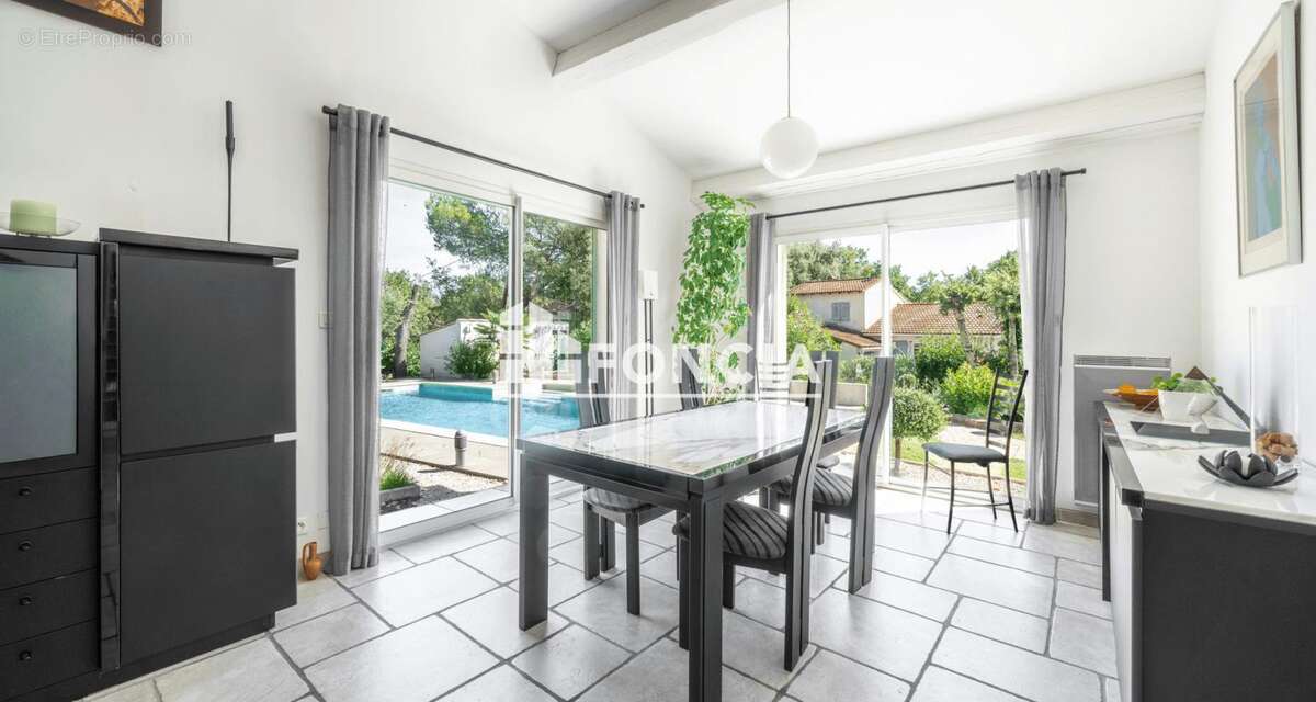 Maison à ARPAILLARGUES-ET-AUREILLAC