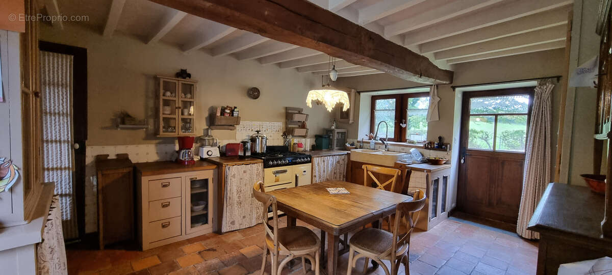 Maison à FORGES-LES-EAUX