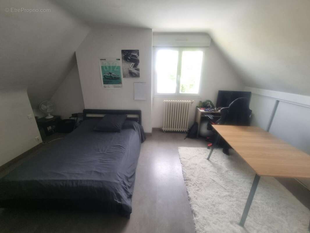 Photo 3
