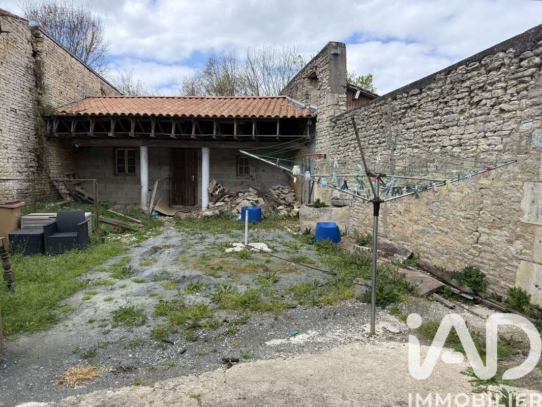 Photo 4 - Maison à LA RONDE