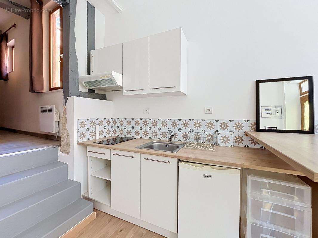 Studio avec chambre séparée à vendre à Rouen centre-ville - photo 2