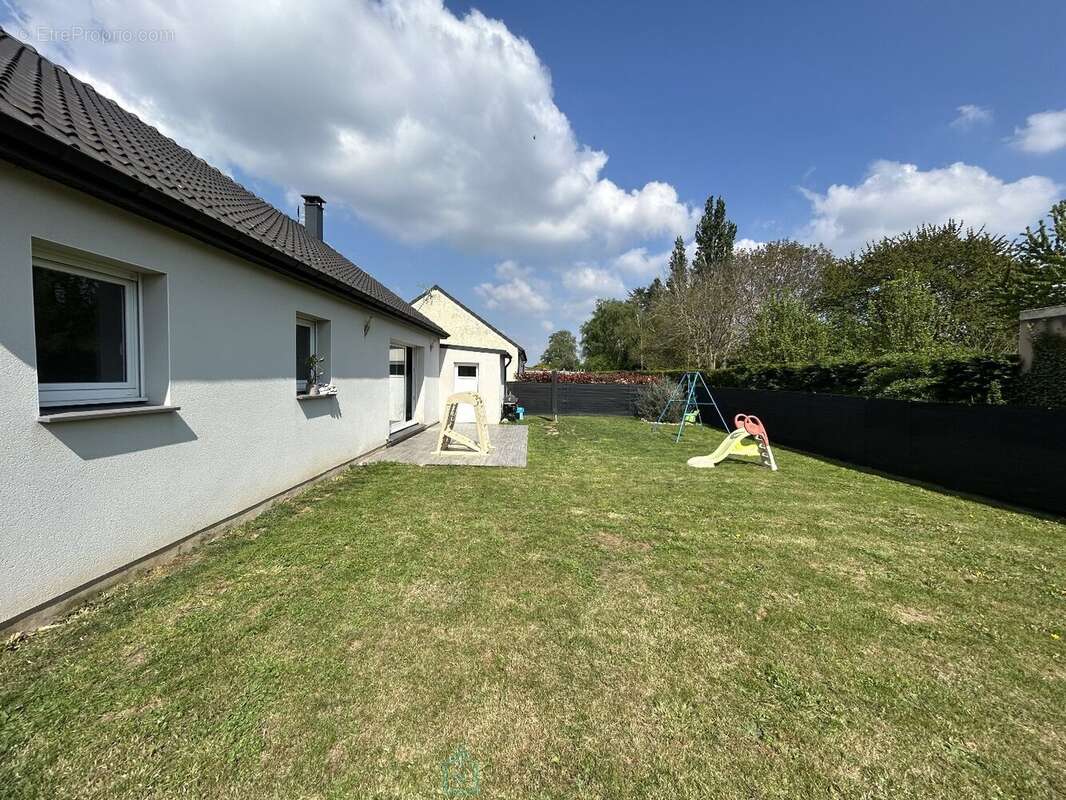 Maison à HENIN-BEAUMONT