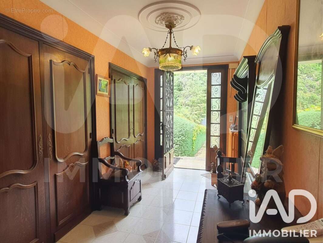 Maison 111 m² à Chasseneuil-Sur-Bonnieure  - photo 4