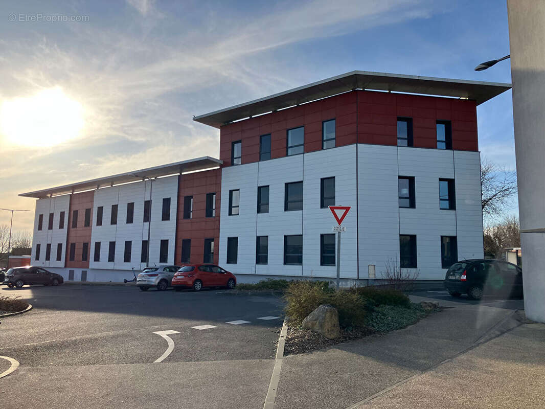 Commerce à SAINT-BENOIT