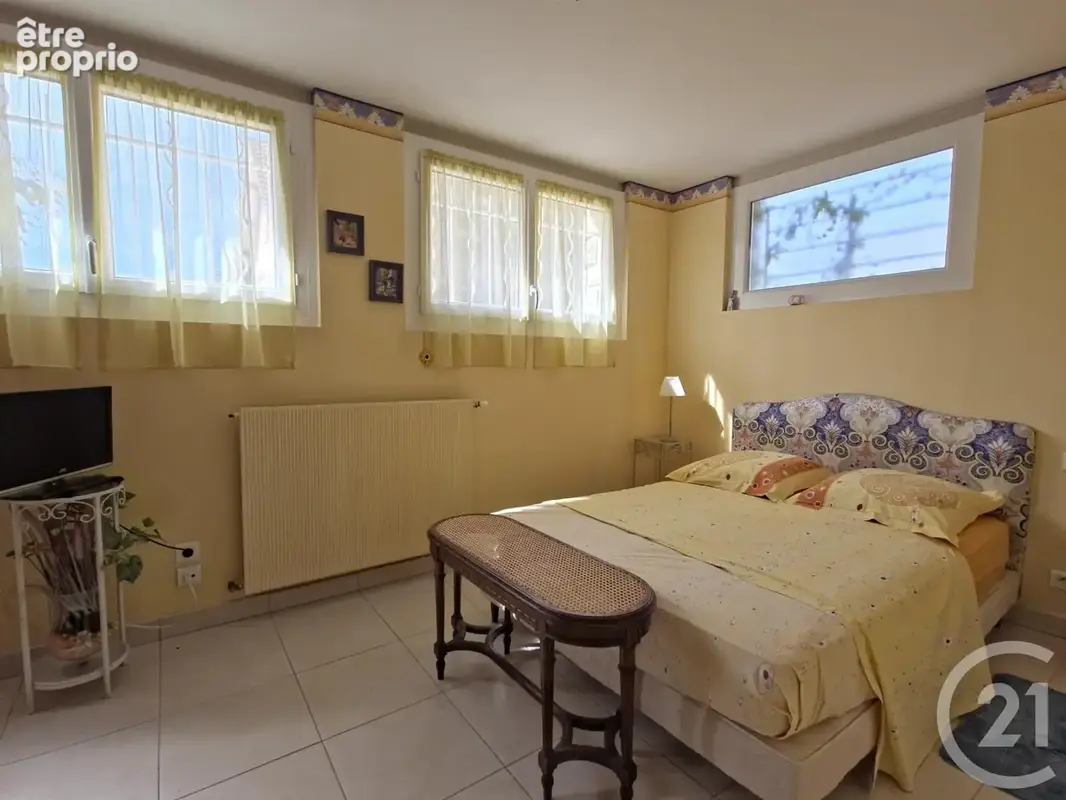 Maison 8 pièces 193 m² à vendre à Thorigny-Sur-Marne (77400) - photo 11