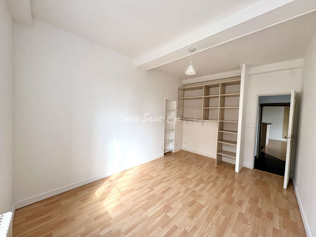 Appartement à ALBIGNY-SUR-SAONE