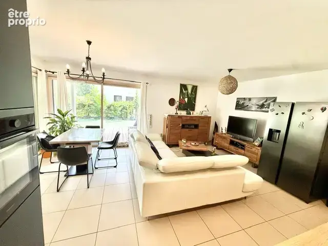 Divonne les Bains 01220, T3 avec jardin, garage et cave - photo 5