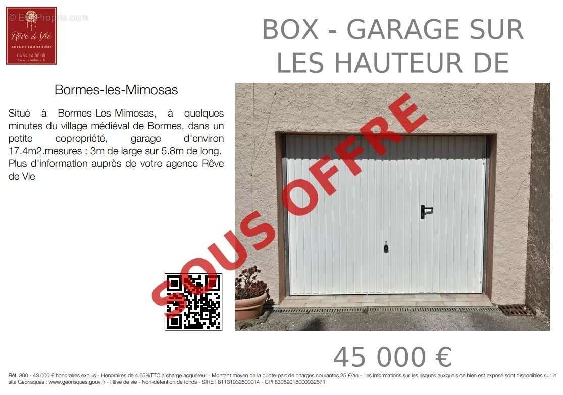 Parking à BORMES-LES-MIMOSAS