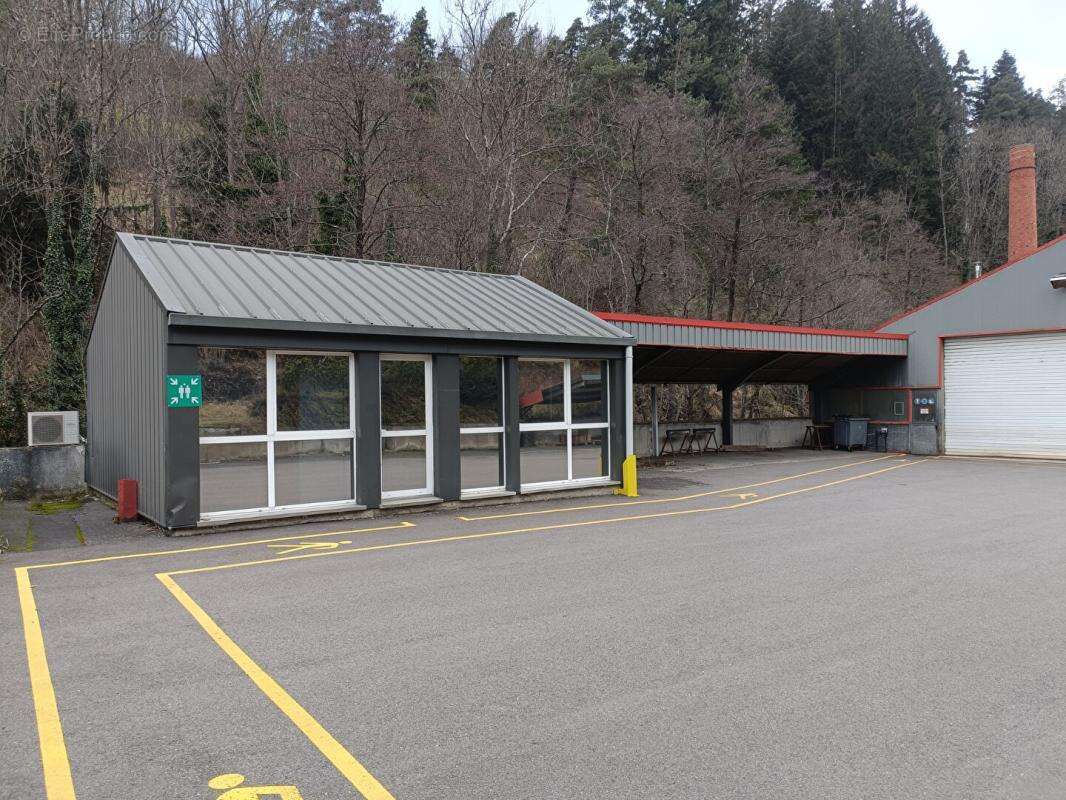 Appartement à DUNIERES