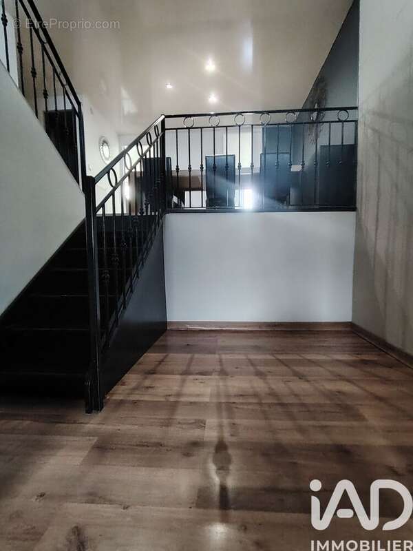 Photo 8 - Appartement à LES ULIS