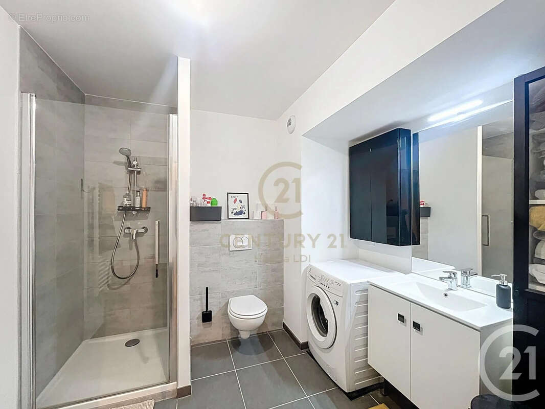 Appartement à LYON-5E