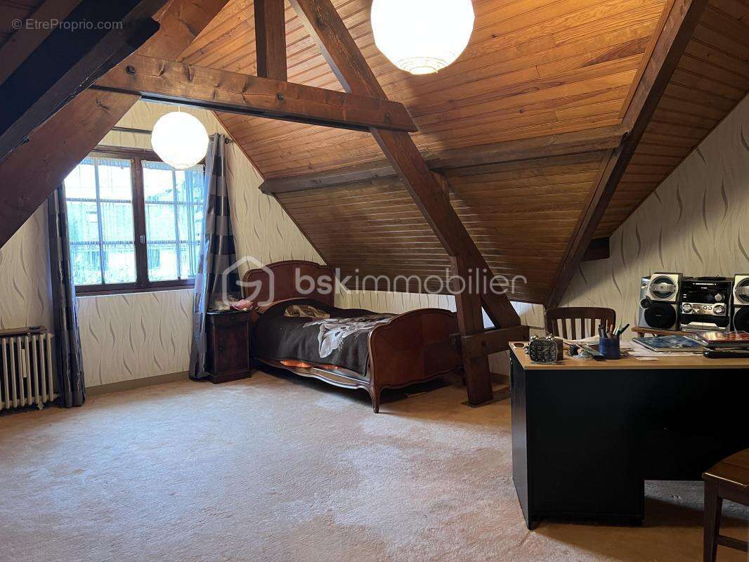 Maison à ORVILLIERS