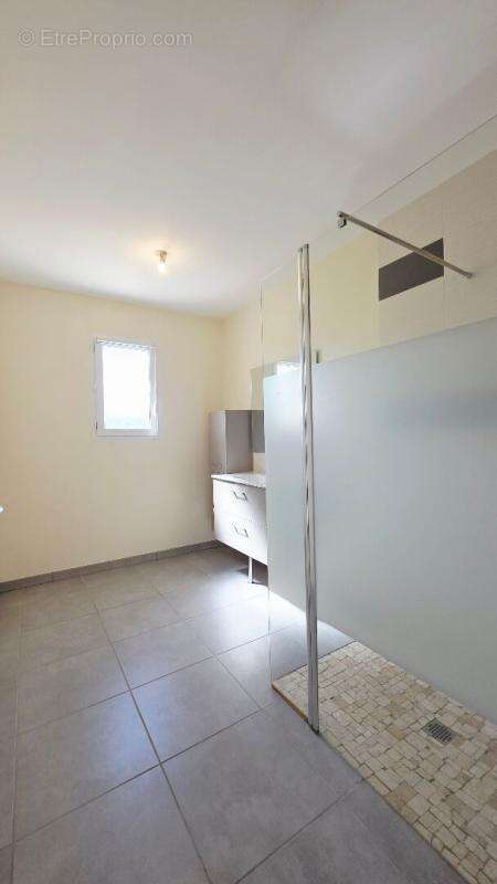 Maison à LE SUBDRAY