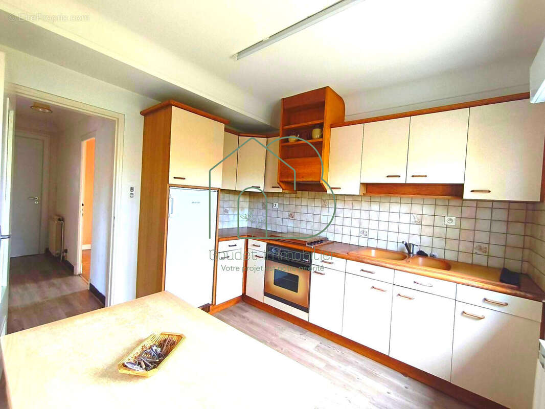 Maison 85 m² à Livinhac-Le-Haut  - photo 3