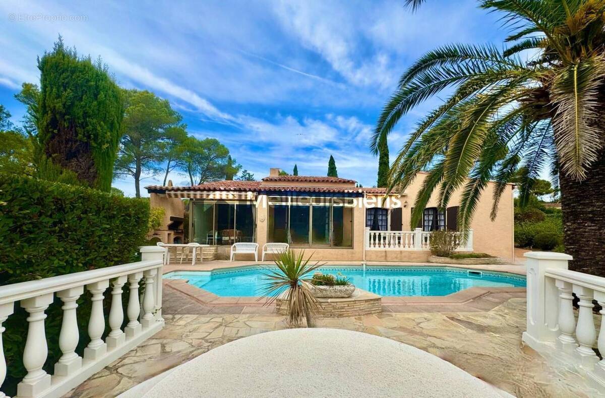 Maison à SAINT-RAPHAEL