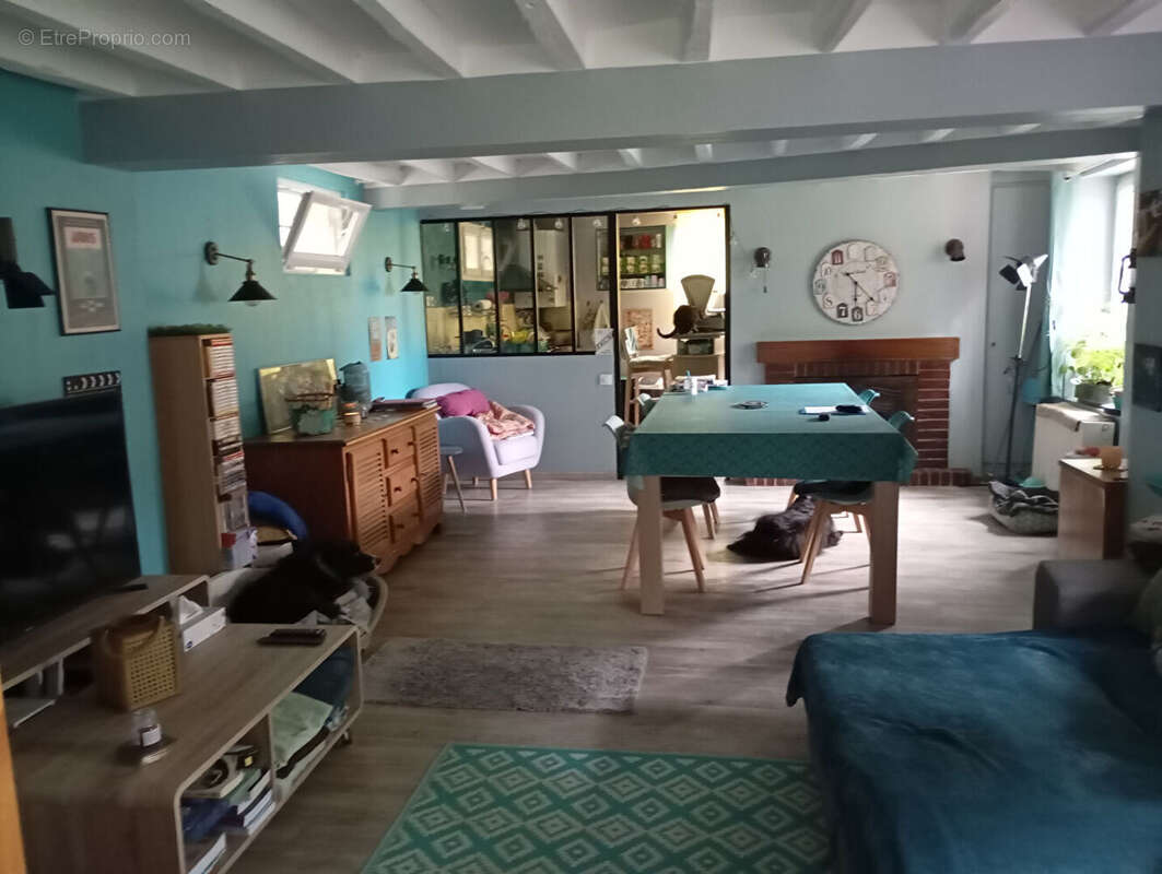 Maison à BAILLEAU-L&#039;EVEQUE