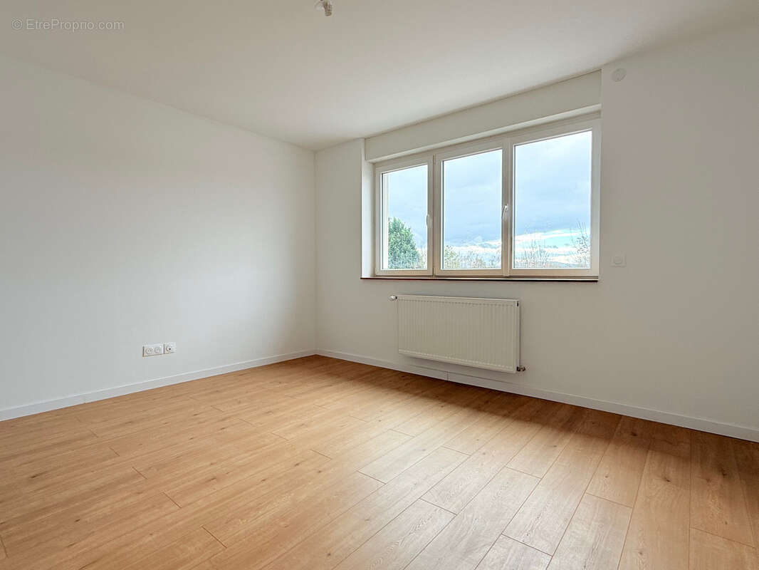 Maison à SCY-CHAZELLES