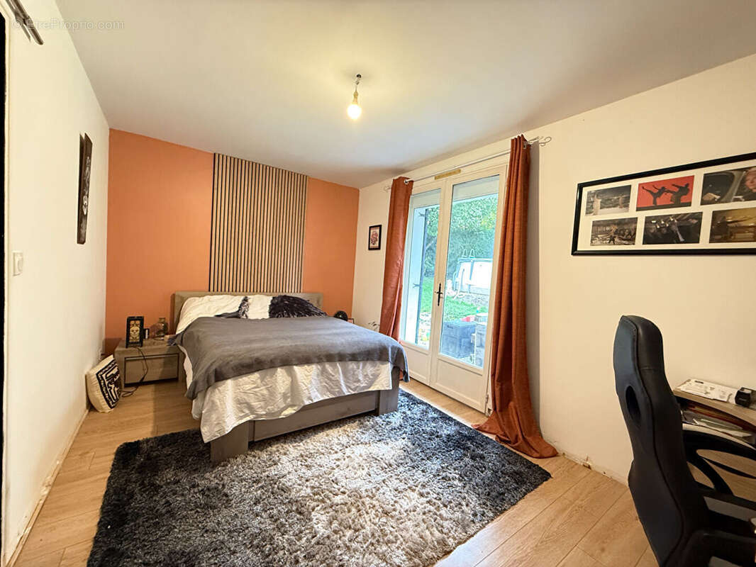 Maison à LONS-LE-SAUNIER