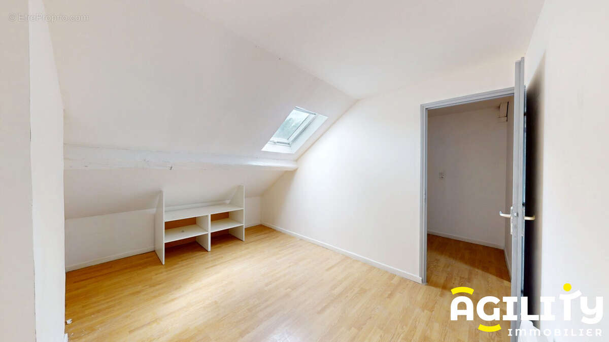 Appartement 78 m² à Saint-Amand-Les-Eaux  - photo 7