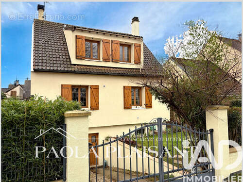 Photo 2 - Maison à MITRY-MORY