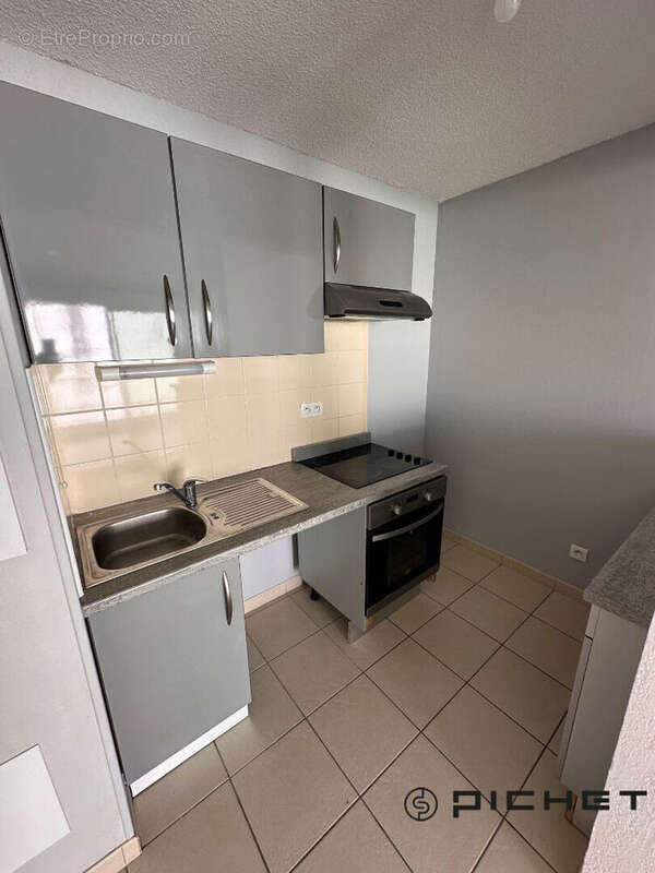 Appartement T3 avec terrasse et parking - Résidence recherchée - photo 4
