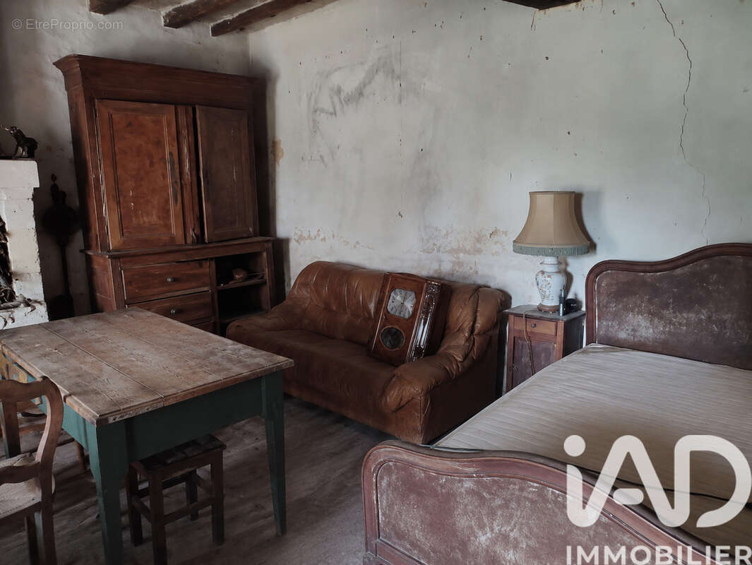 Maison 75 m² à Vaas  - photo 6