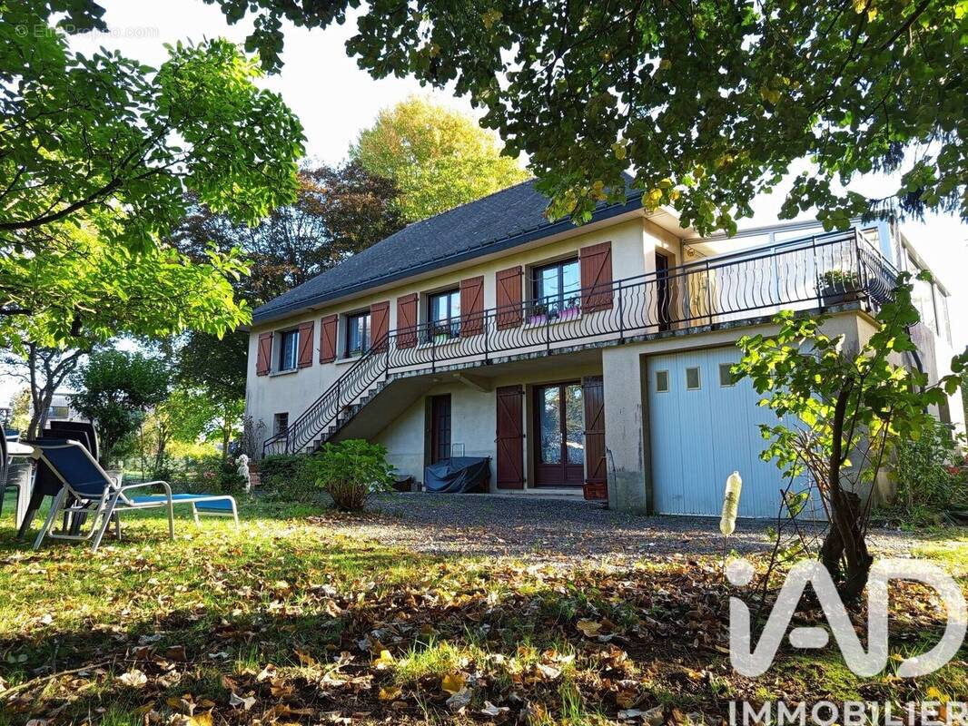 Photo 1 - Maison à SAINT-GONDRAN