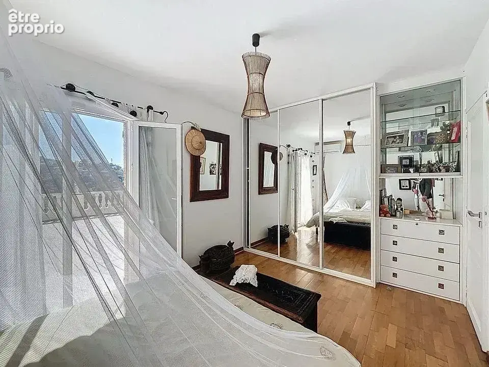 Nice – Villa avec vue mer, piscine et environnement calme - photo 37