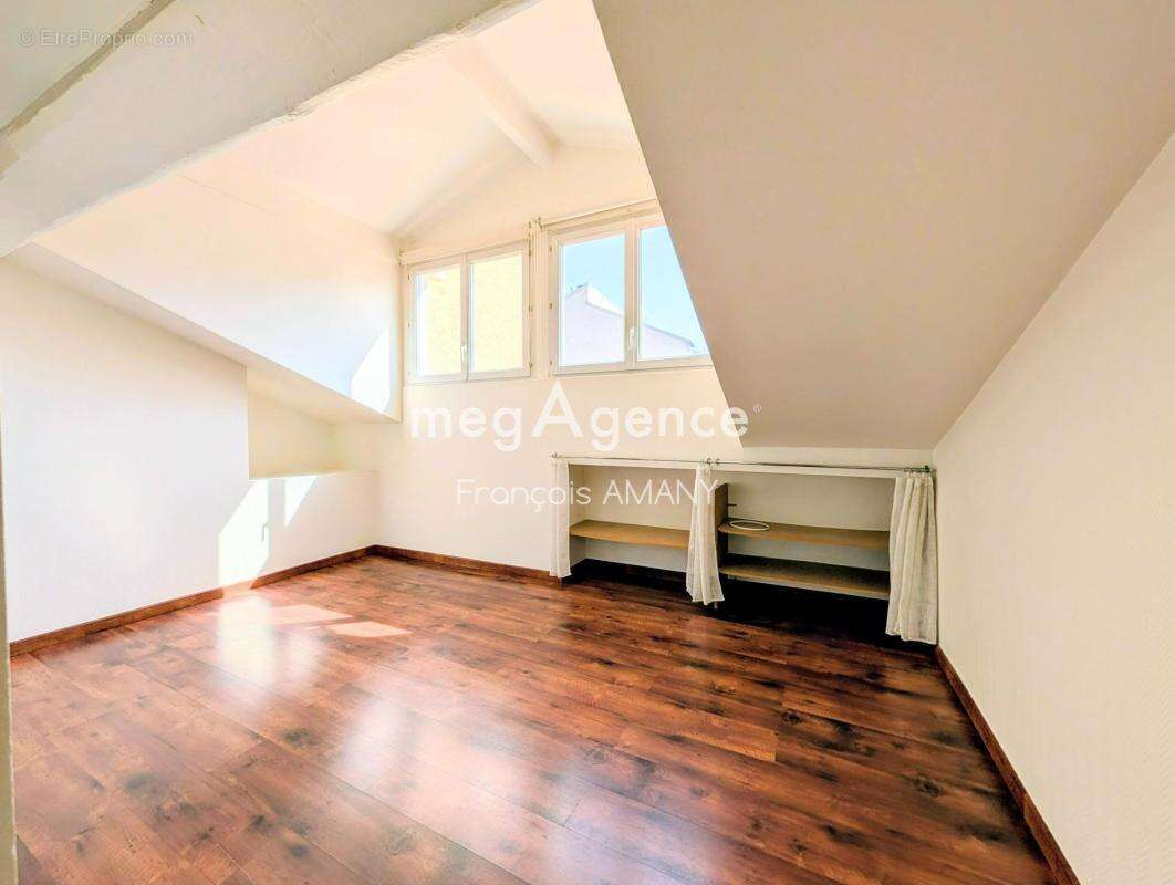 Appartement à LYON-4E
