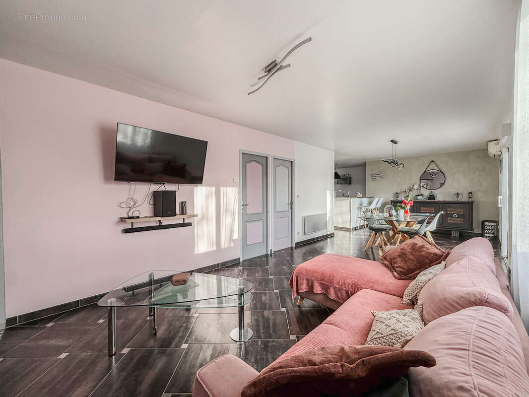 Maison à ROSIERES-EN-SANTERRE