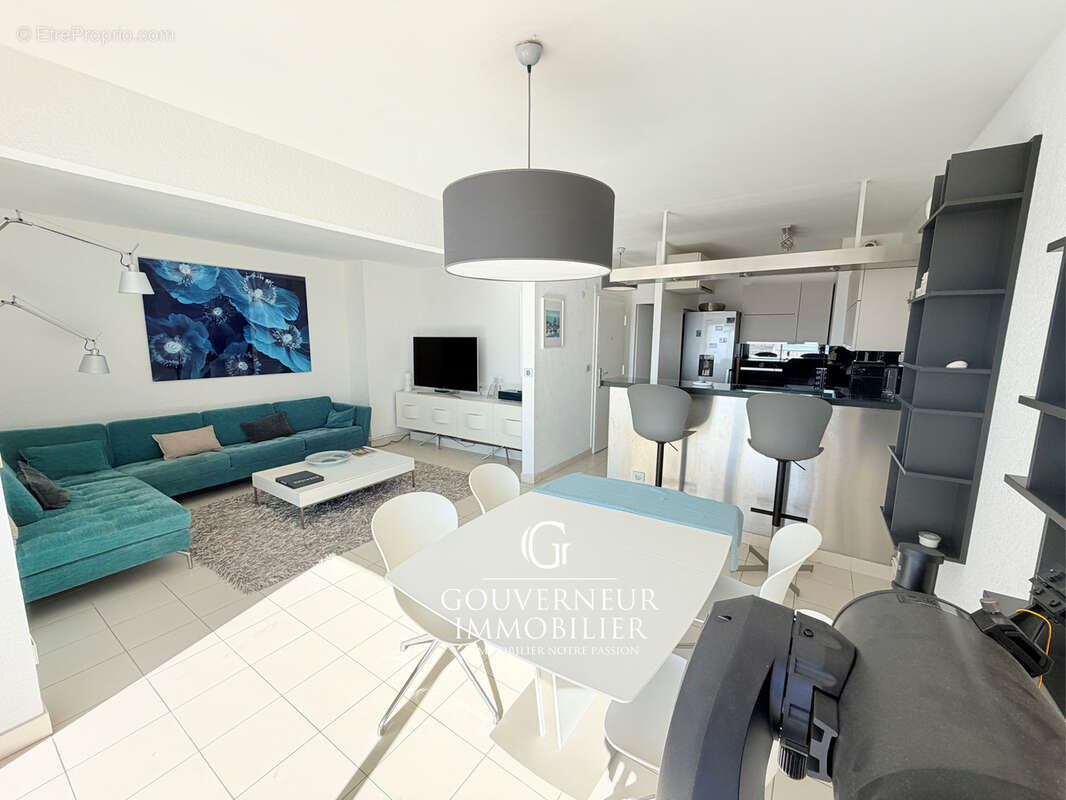 Appartement à CANDILLARGUES