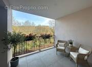 Appartement à FLASSANS-SUR-ISSOLE