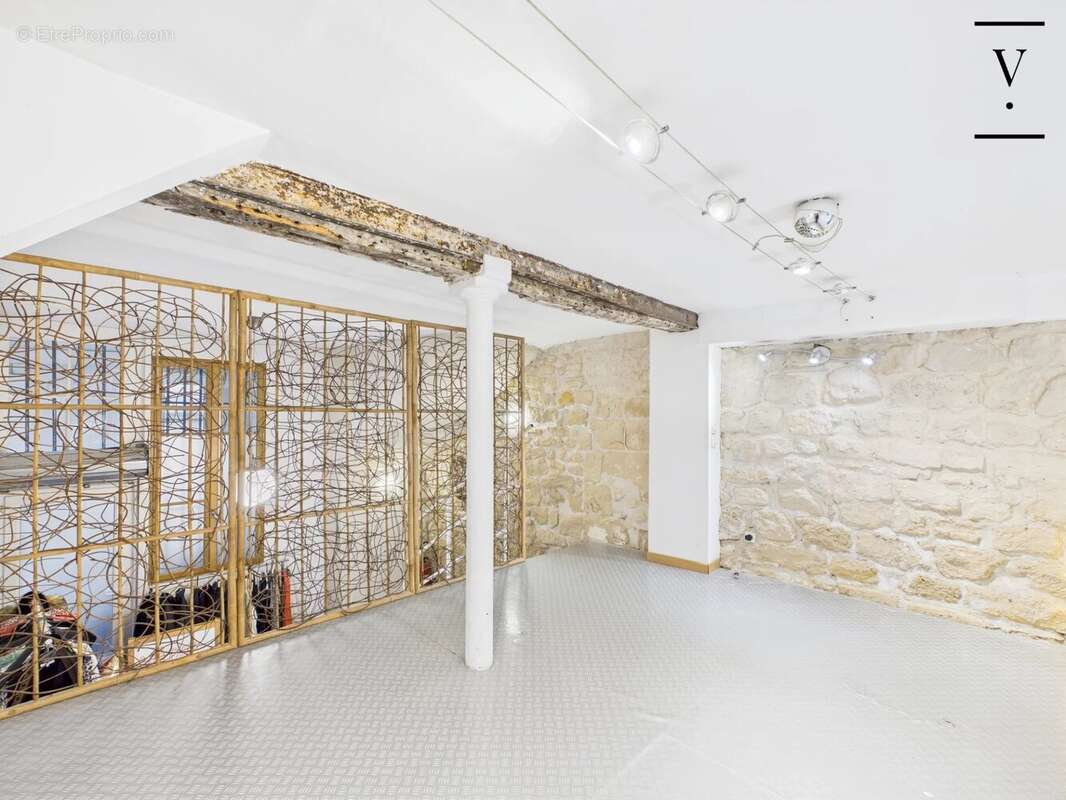 Commerce à PARIS-11E