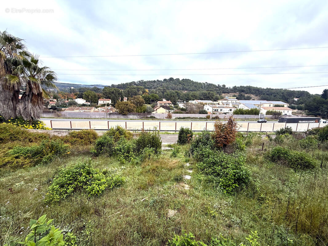 Terrain à SANARY-SUR-MER