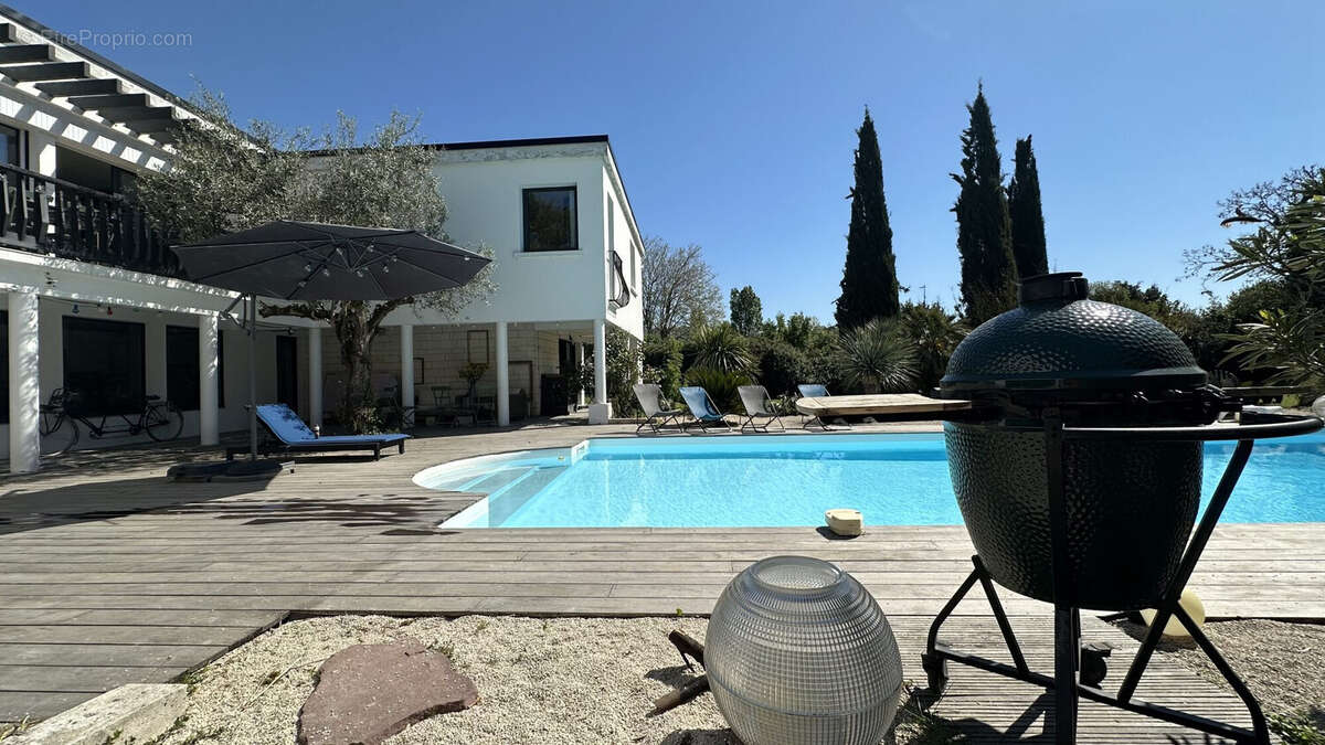 Maison à LA ROCHELLE