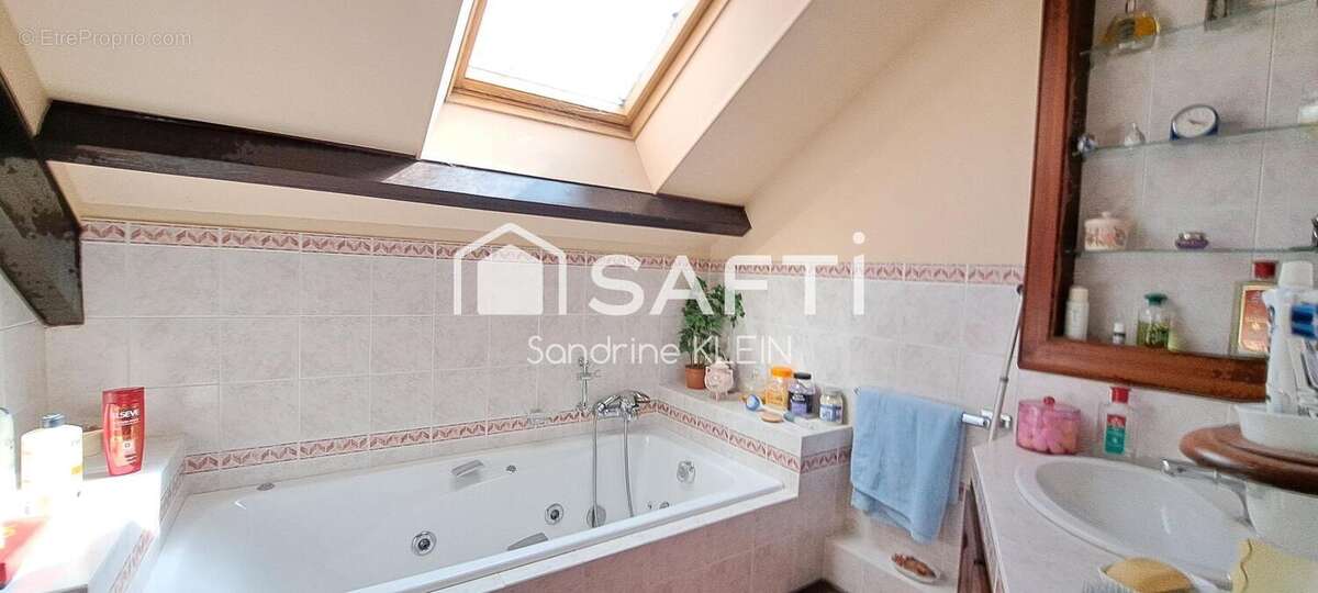 Photo 8 - Maison à PREFONTAINES