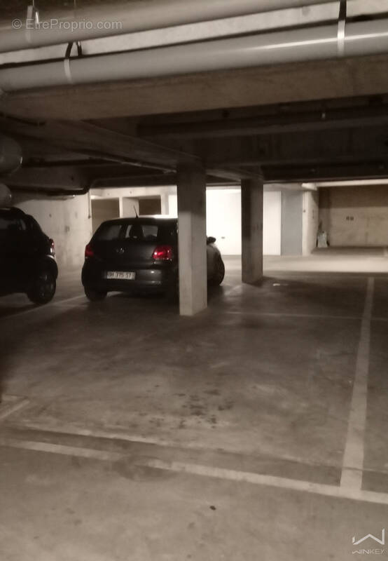 Parking à ARGENTEUIL
