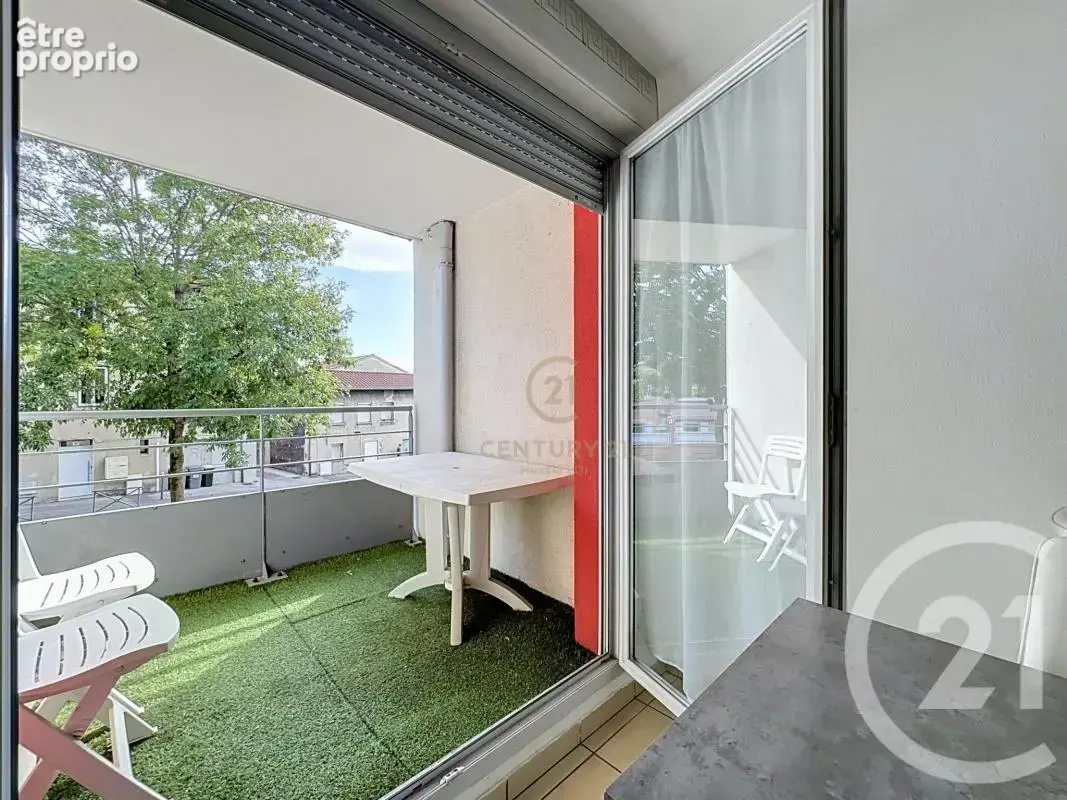 Appartement 3 pièces 63 m² à vendre à Grigny (69520) - photo 11