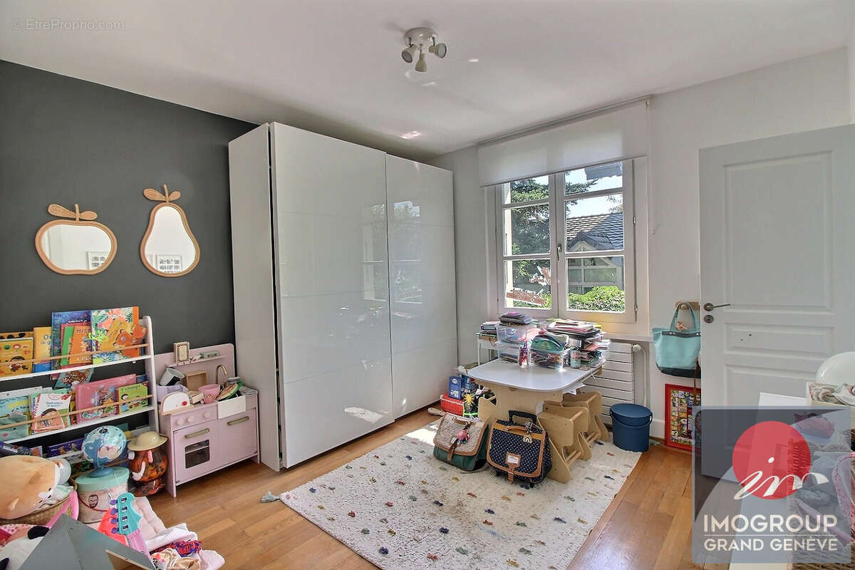 Maison à DIVONNE-LES-BAINS