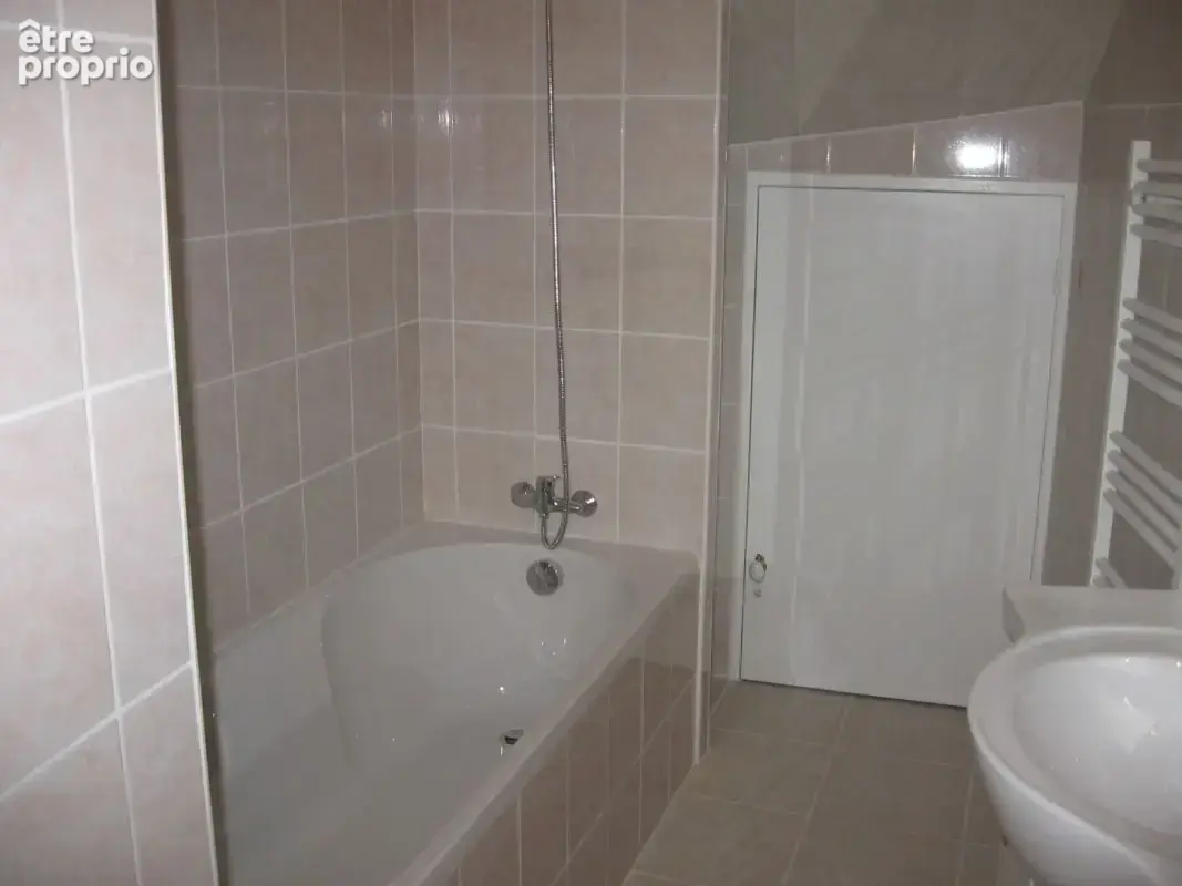 Appartement 150 m² à vendre à Privas (07000) - photo 5