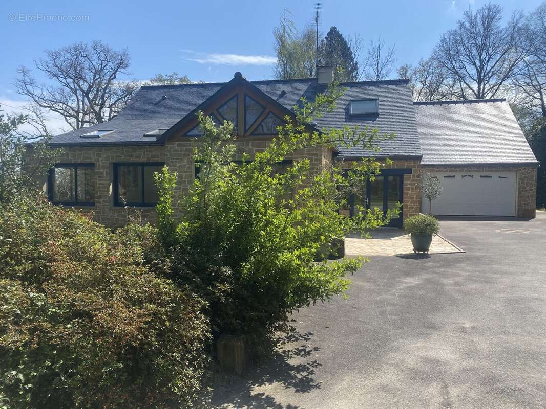 Maison à GUEMENE-PENFAO