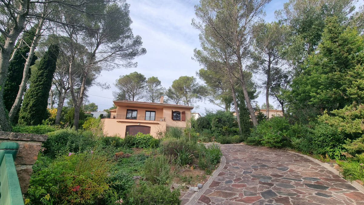 Maison à SAINT-RAPHAEL