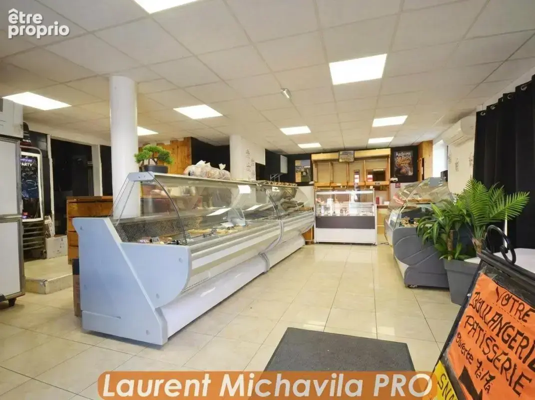 Commerce à FLEURY