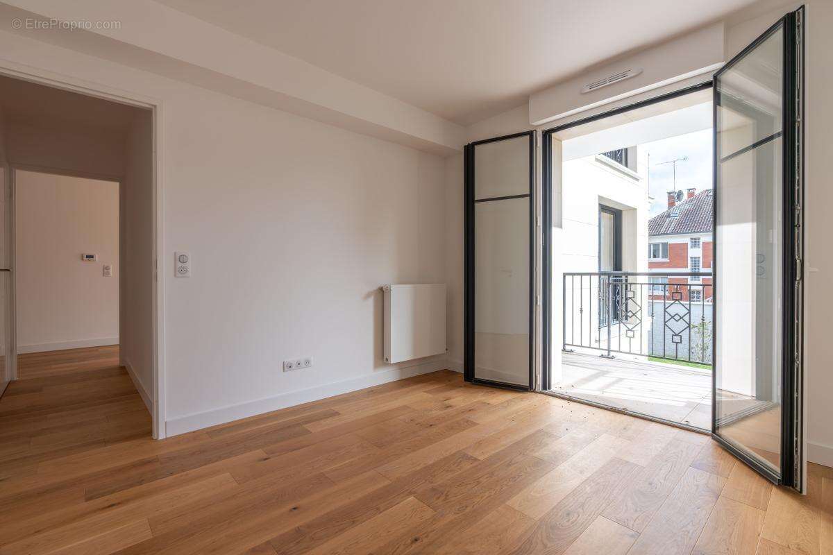 Appartement à SAINT-MAUR-DES-FOSSES