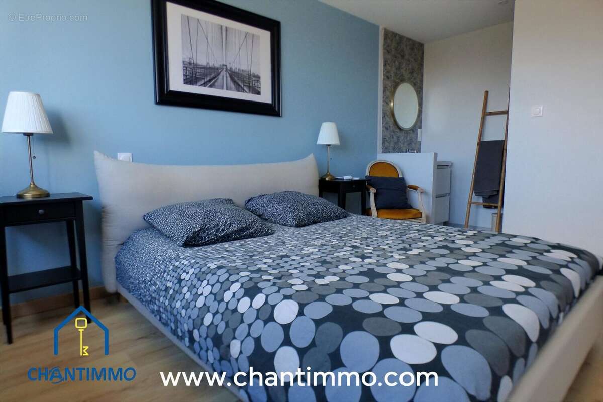 Maison à LA CAILLERE-SAINT-HILAIRE